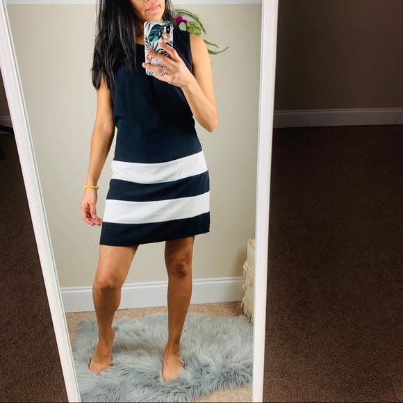 Black/white color block dress - Picture 1 of 7